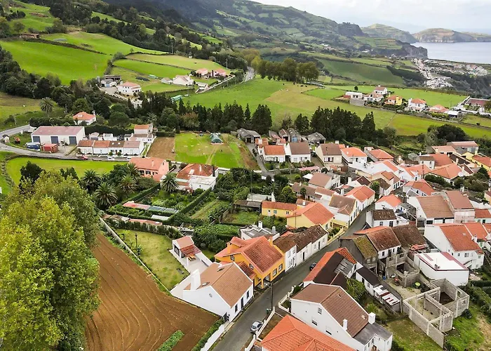 Gasthof Sao Bras Luxury - Jacuzzi & Garden Sao Bras (Azores)